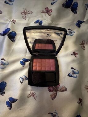 CHANEL Mosaic Cheek Irreelle Blush - Pink & Peach Tones discontinued